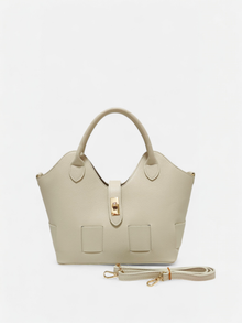 Alice-Borsa a spalla