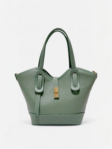 Nora-Borsa a spalla