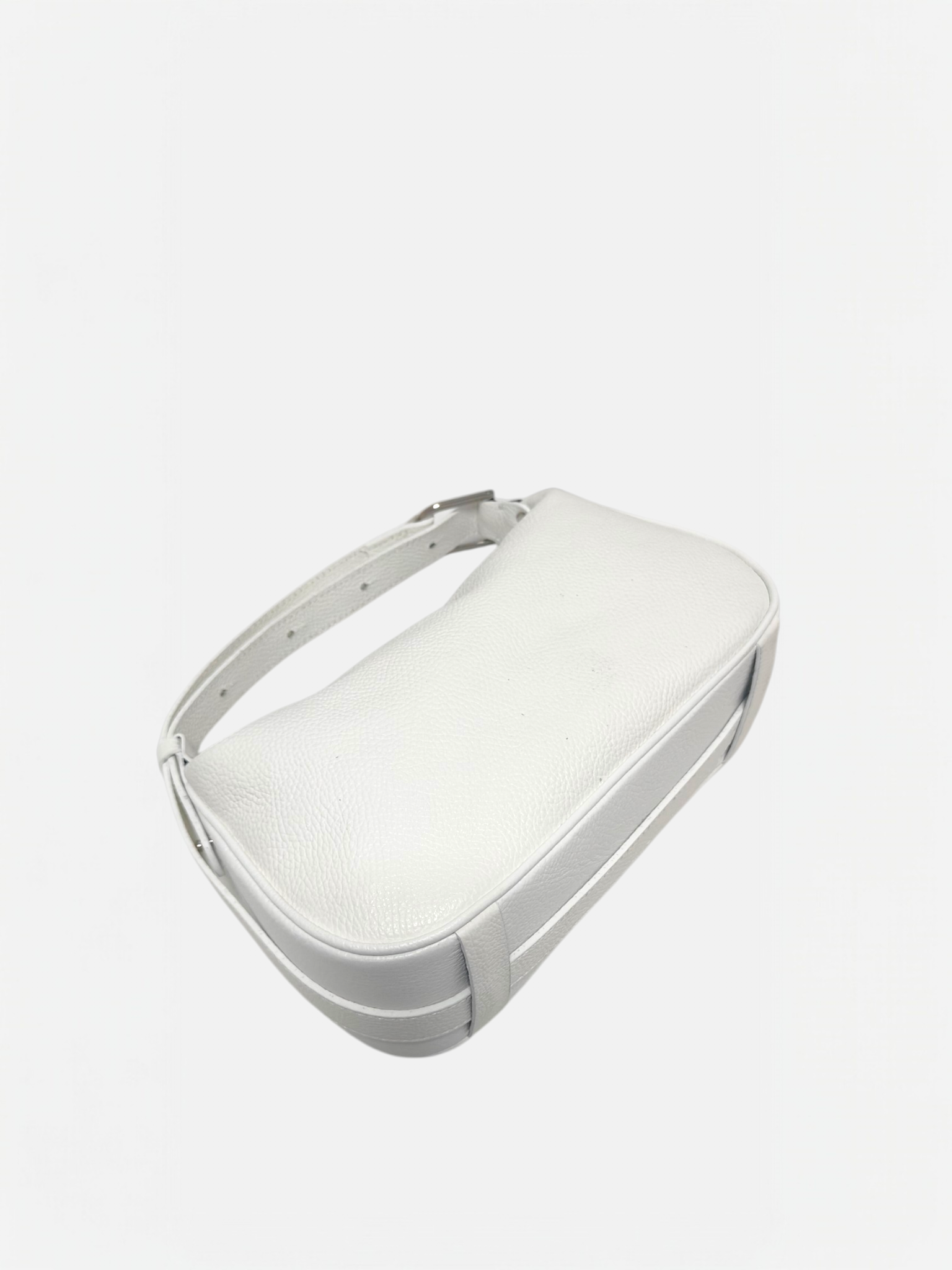 Nira-Borsa a mano