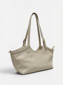 Livia-Borsa a spalla