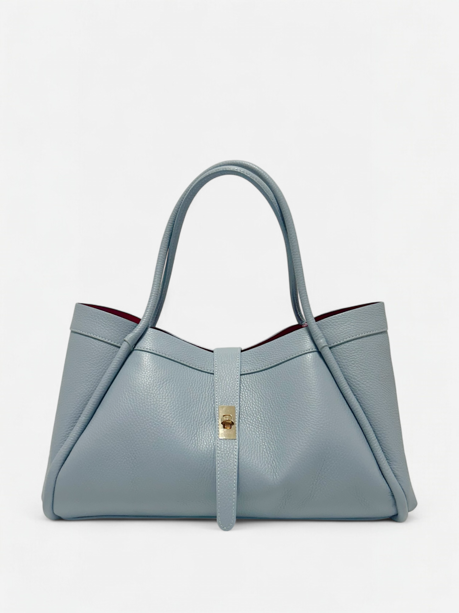Valeria-Borsa a spalla